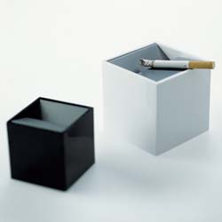 cubo aschenbecher von bruno munari, bauhaus-shop