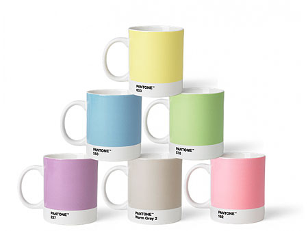 Pantone Tassen als Set